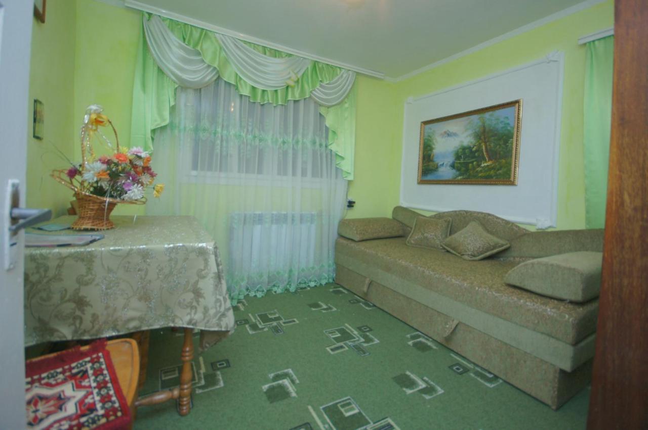 Аня Рома Hotel Lazeshchyna Luaran gambar